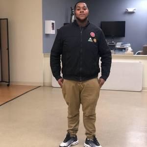 Meet your Posher, Corey